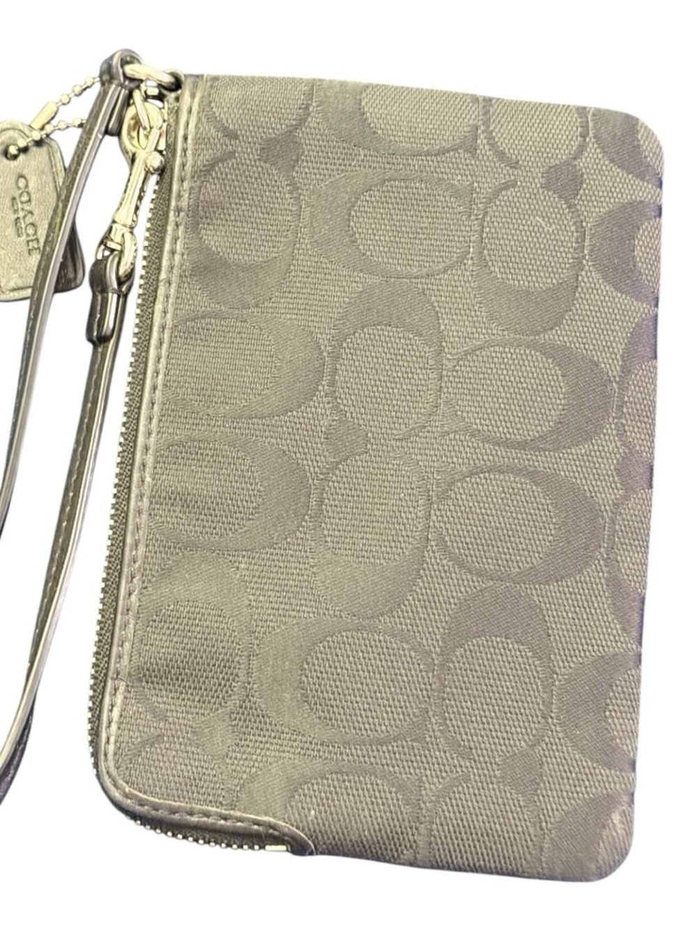 Coach 🐂GIVVY🐂 Black Signature Canvas Wristlet with Gold Accent - Picture 2 of 4